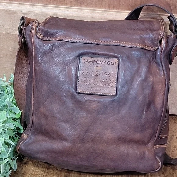 Campomaggi Italy Leather Crossbody Satchel - Picture 5 of 16